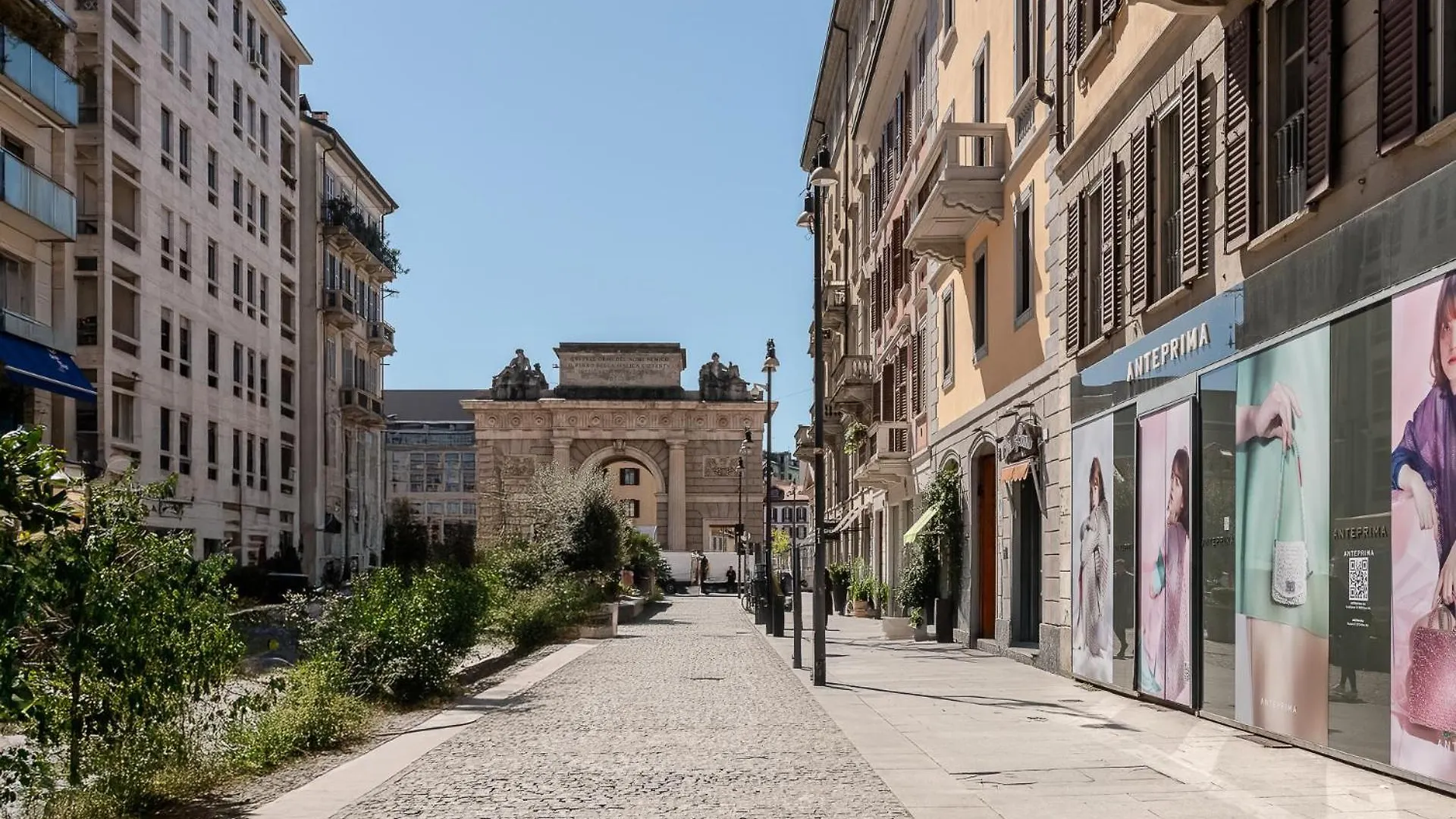 Stayeasy Corso Como 9 - Attic Studio Apartment Milan